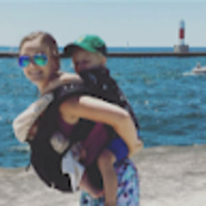 Meet your Posher, Leah